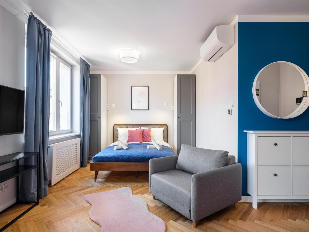 Tyzenhauz Apartments Rakowicka Street Krakow Exterior photo
