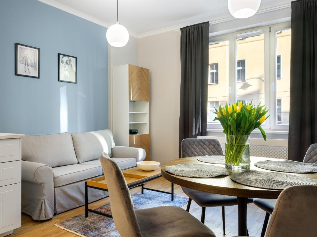 Tyzenhauz Apartments Rakowicka Street Krakow Exterior photo